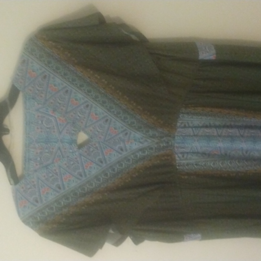 Summer dress Size 2X - Picture 6 of 9